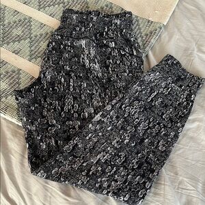 Lululemon Ready to Rulu joggers